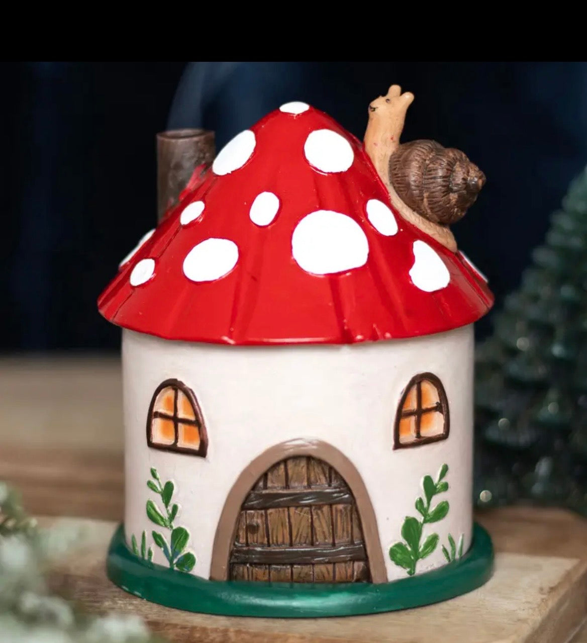 Mushroom House incense cone burner