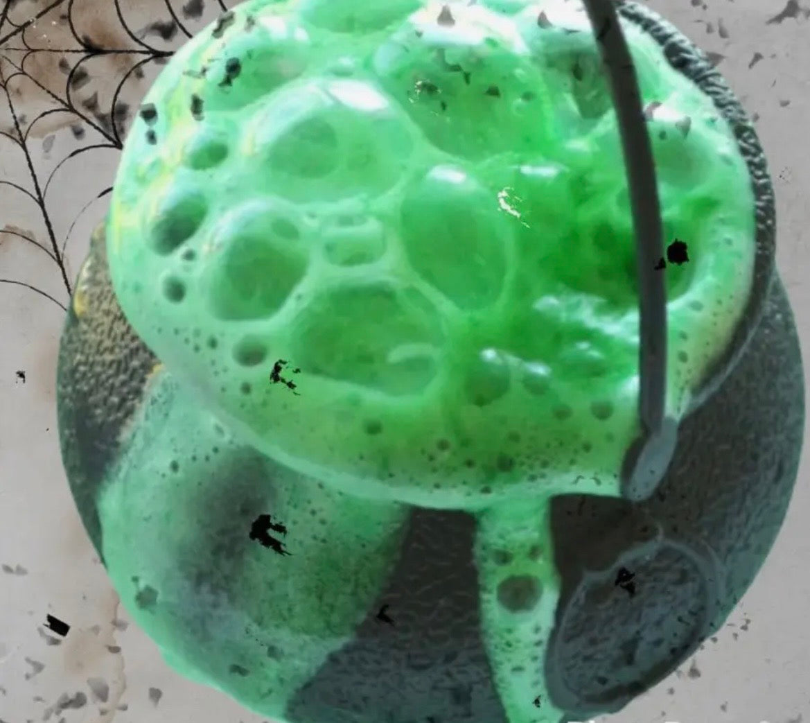 Black Cauldron Bath Bomb