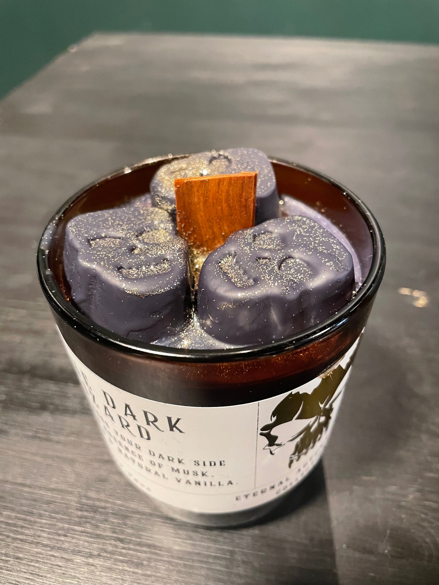 THE DARK WIZARD SOY CANDLE 220g/7.76oz