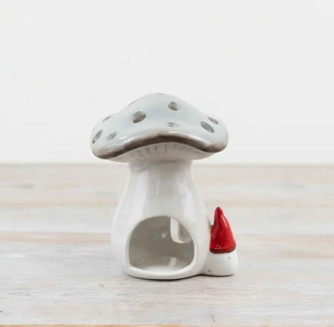 Mushroom Candle House w/ Gonk