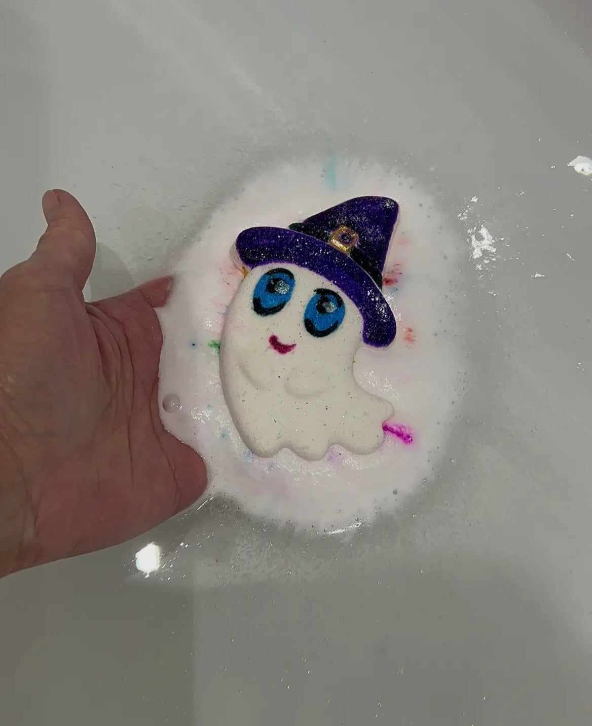 Rainbow Ghost Bath Bomb