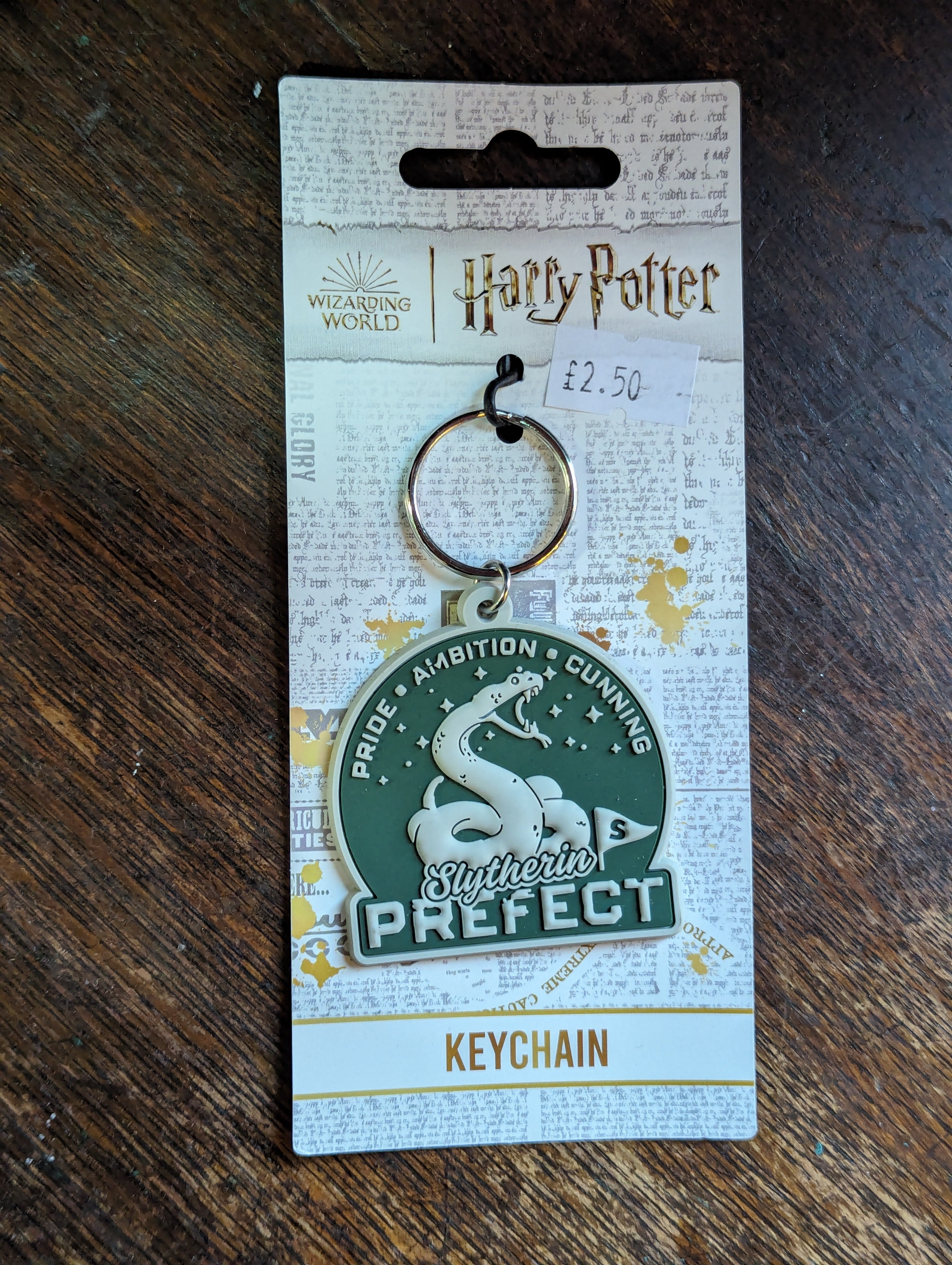 Slytherin keyring clearance