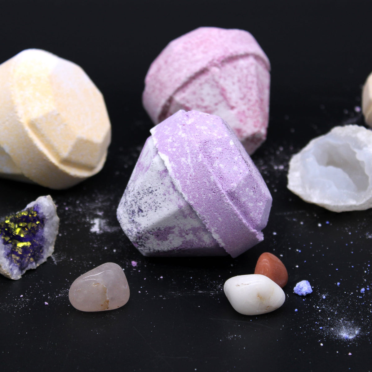 Gemstone Bath Bomb- Very Berry